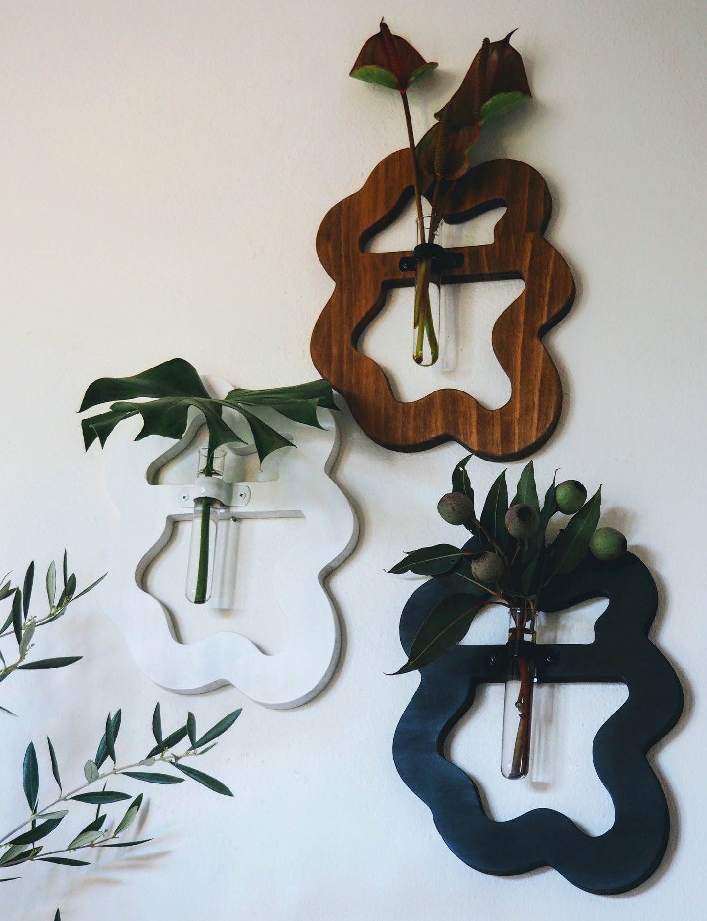 Splash wall decor