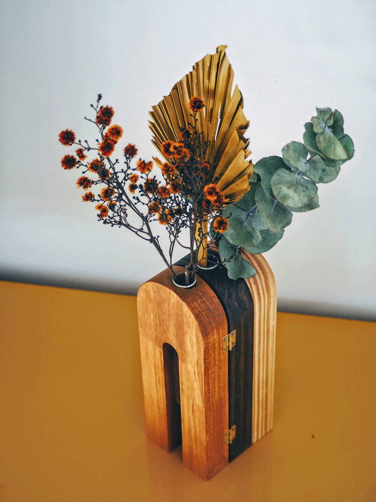 Outback Hills vase