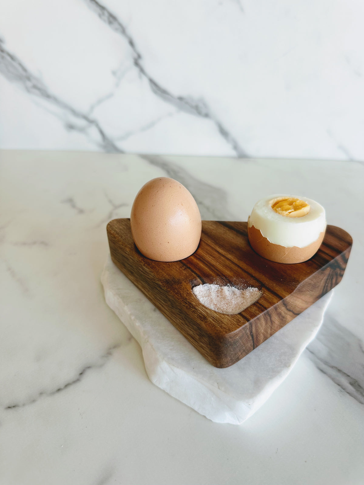 Happy egg plate